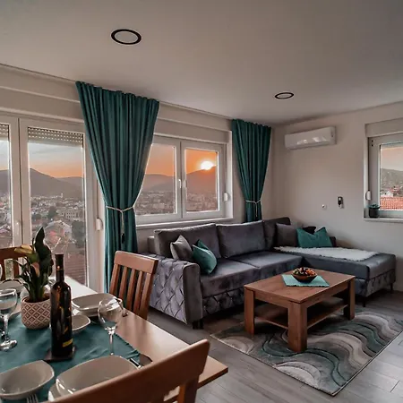 Sunset View Apartment *