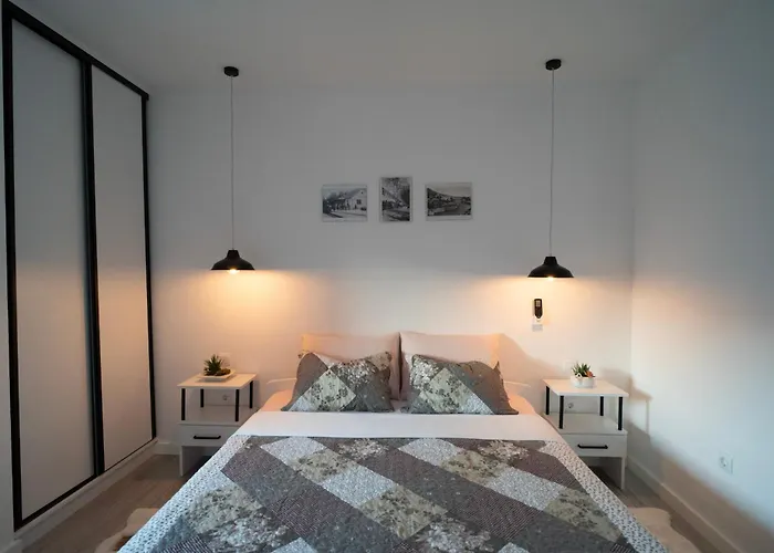 Sunset View 아파트 *